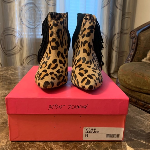 betsey johnson shoes - Picture 7 of 8